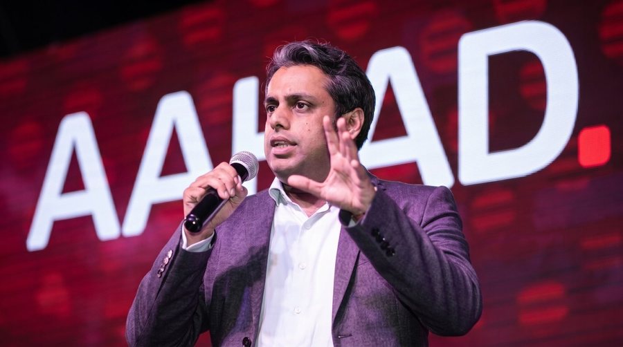 Keynote at an Aahad Group event
