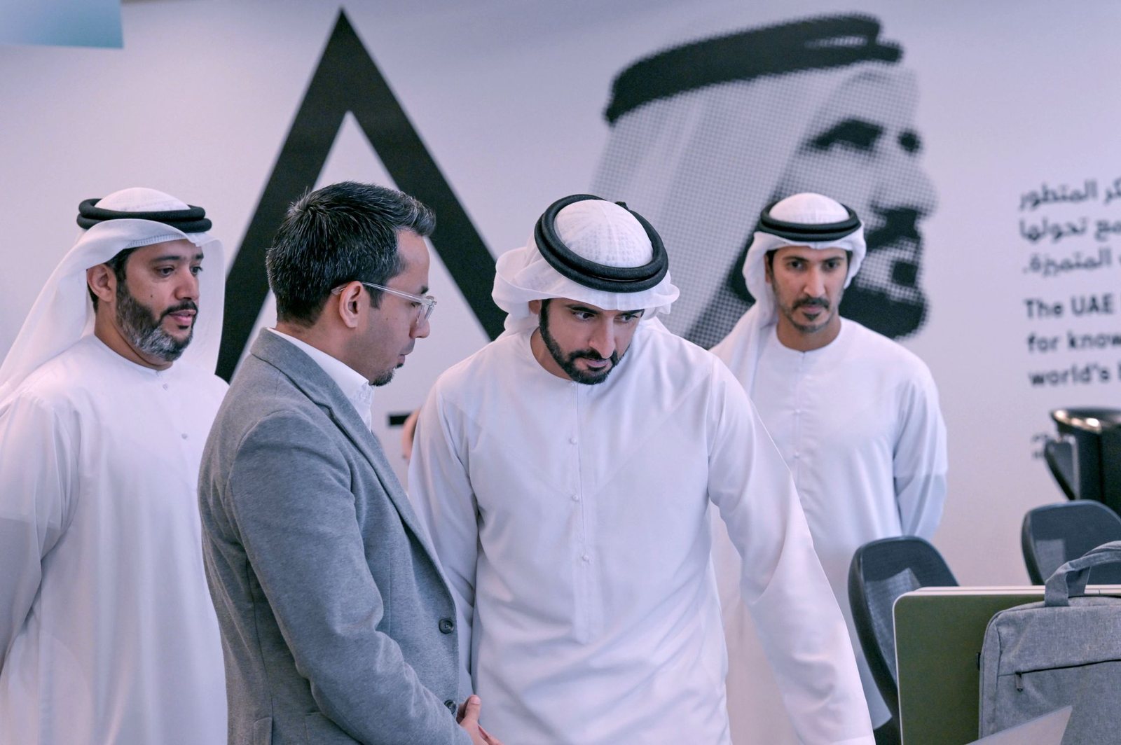 Musavir CEO Arslan Javed presenting immersive AI work to H.H. Sheikh Hamdan bin Mohammed bin Rashid Al Maktoum, Crown Prince of Dubai